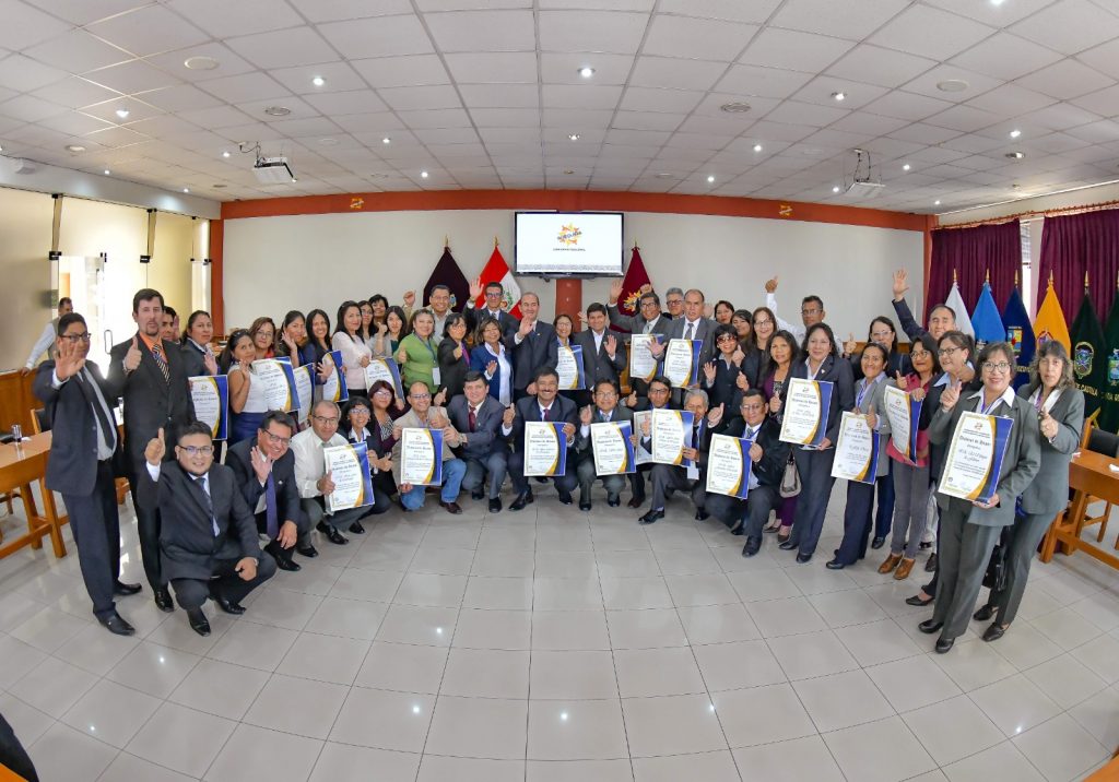 Fondep Participa En Ceremonia De Reconocimiento A Escuelas Ganadoras De